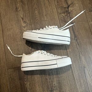 Converse Platform Leather